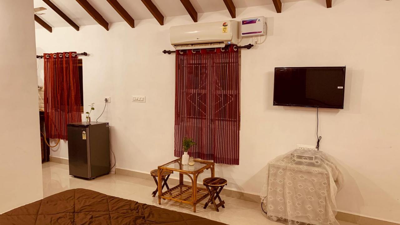 Portuguese Villa At Anjuna Beach By Goaround Homes Zewnętrze zdjęcie